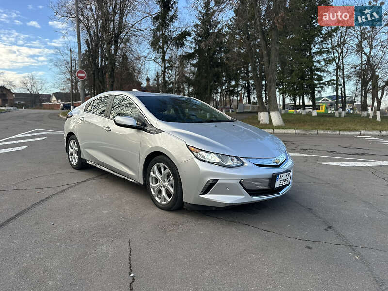 Хэтчбек Chevrolet Volt 2017 в Виннице