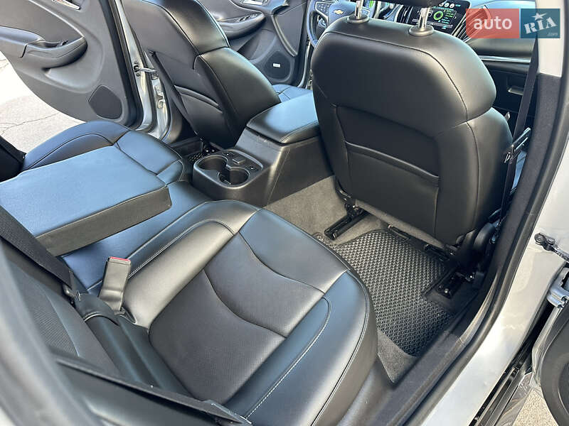 Хэтчбек Chevrolet Volt 2017 в Виннице