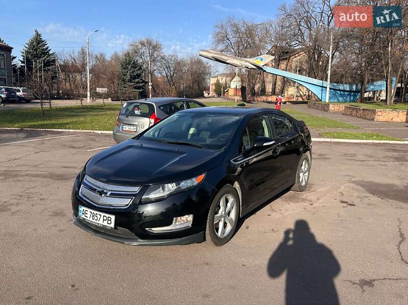 Хетчбек Chevrolet Volt 2015 в Кам'янському фото Хетчбек Chevrolet Volt 2015 в Кам'янському