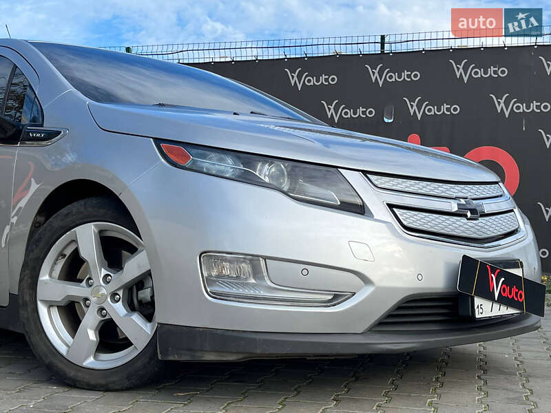 Хэтчбек Chevrolet Volt 2014 в Николаеве