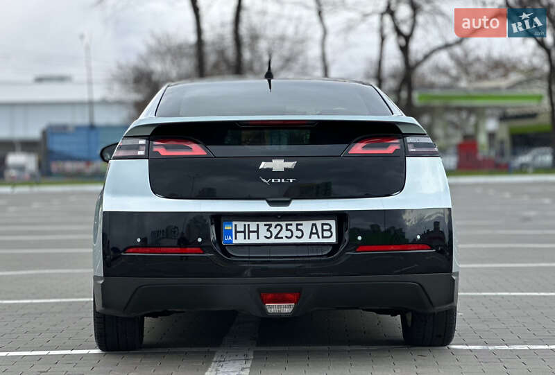 Хетчбек Chevrolet Volt 2011 в Одесі