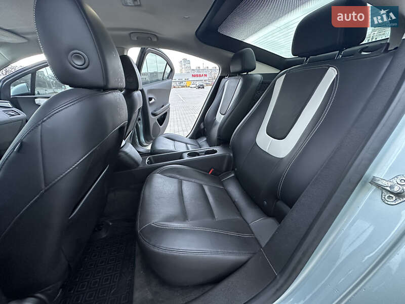 Хетчбек Chevrolet Volt 2011 в Одесі