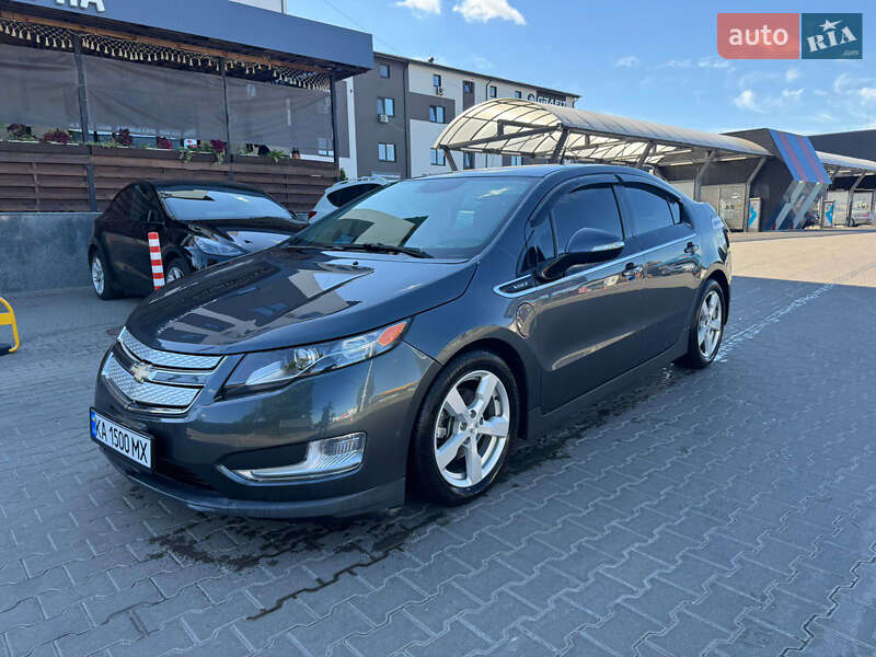 Хэтчбек Chevrolet Volt 2013 в Киеве фото 2 Хэтчбек Chevrolet Volt 2013 в Киеве