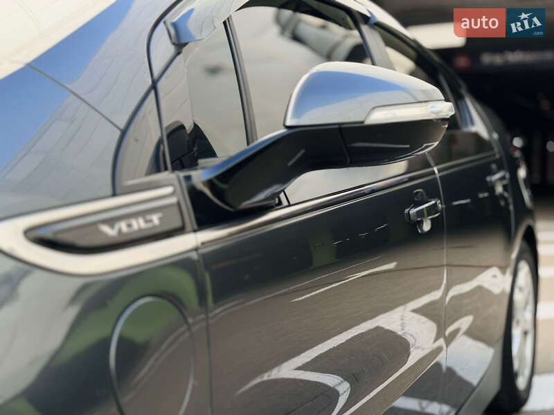 Хэтчбек Chevrolet Volt 2013 в Киеве фото 16 Хэтчбек Chevrolet Volt 2013 в Киеве