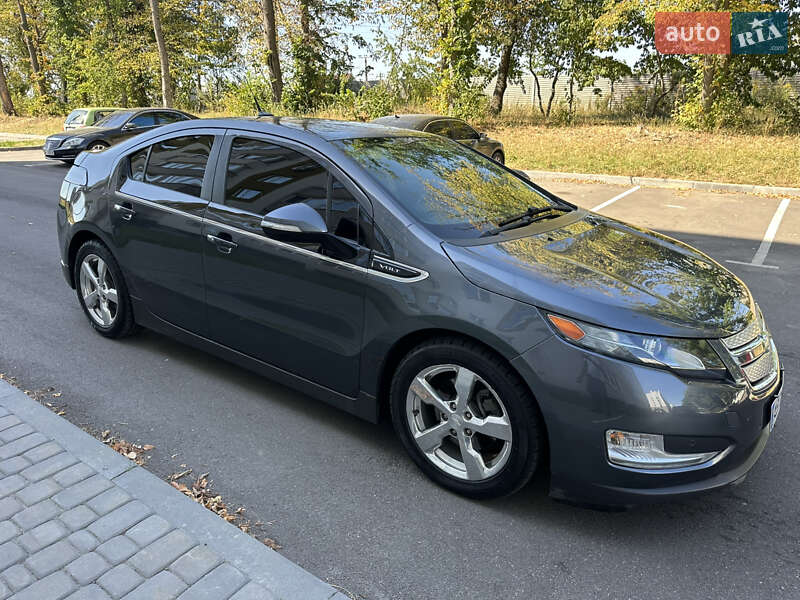 Хэтчбек Chevrolet Volt 2013 в Виннице фото 5 Хэтчбек Chevrolet Volt 2013 в Виннице