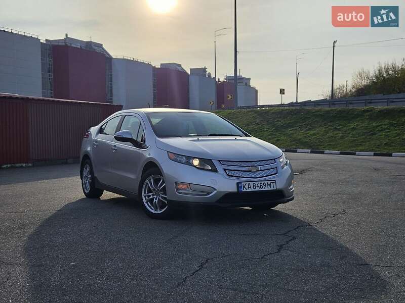 Хетчбек Chevrolet Volt 2013 в Києві фото 5 Хетчбек Chevrolet Volt 2013 в Києві