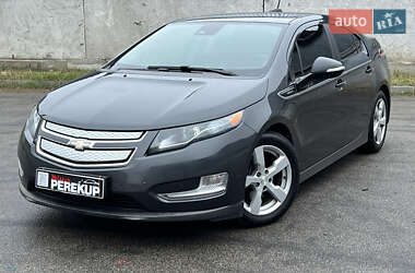 Хэтчбек Chevrolet Volt 2015 в Киеве