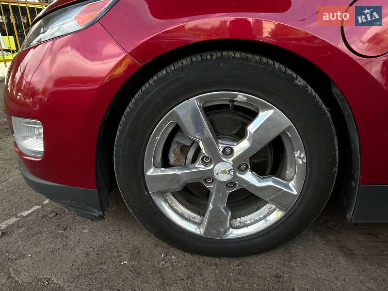Хетчбек Chevrolet Volt 2014 в Львові