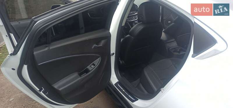 Хэтчбек Chevrolet Volt 2017 в Кременчуге фото 15 Хэтчбек Chevrolet Volt 2017 в Кременчуге