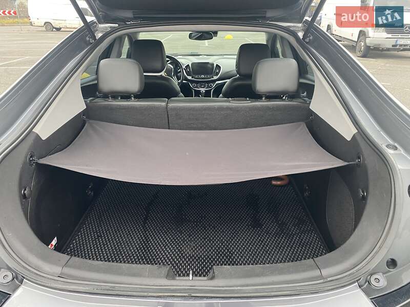 Хэтчбек Chevrolet Volt 2018 в Киеве фото 10 Хэтчбек Chevrolet Volt 2018 в Киеве