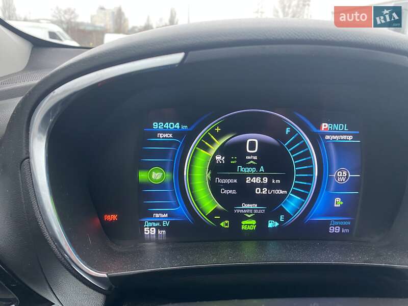 Хетчбек Chevrolet Volt 2018 в Києві