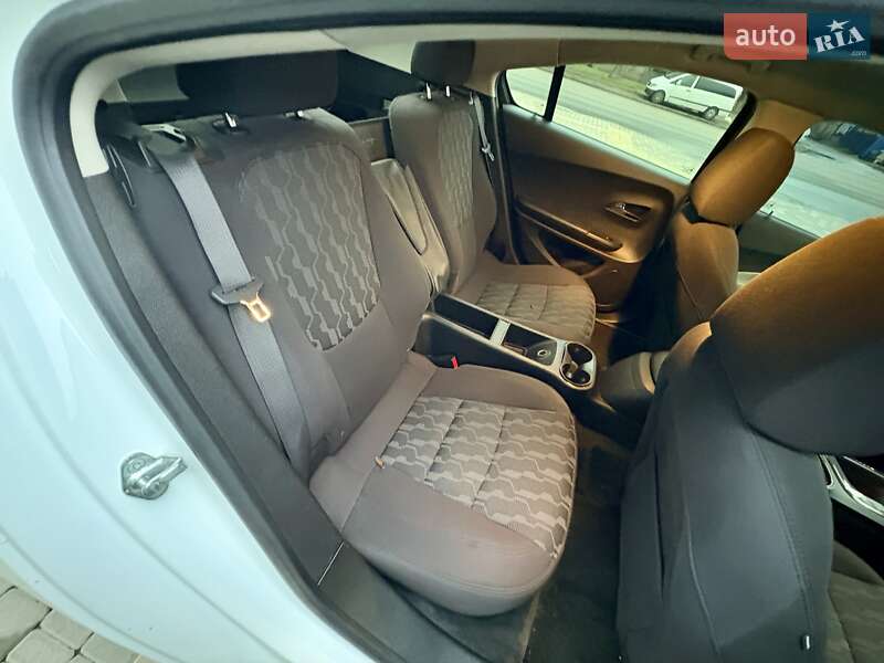 Хэтчбек Chevrolet Volt 2015 в Одессе