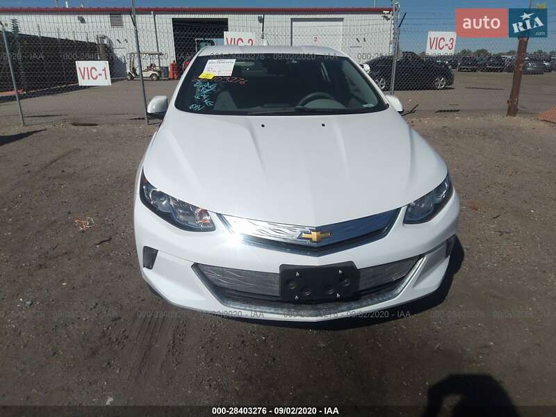 Хетчбек Chevrolet Volt 2018 в Чернівцях