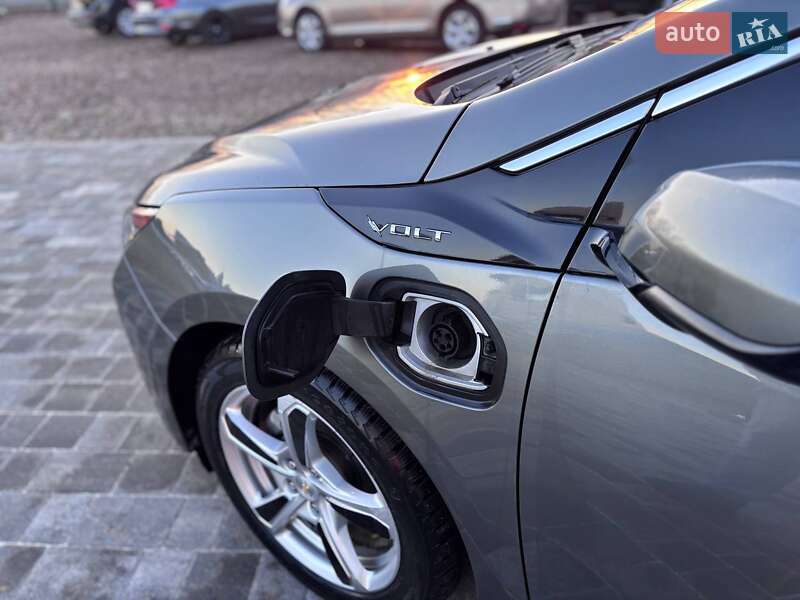 Хэтчбек Chevrolet Volt 2017 в Коломые