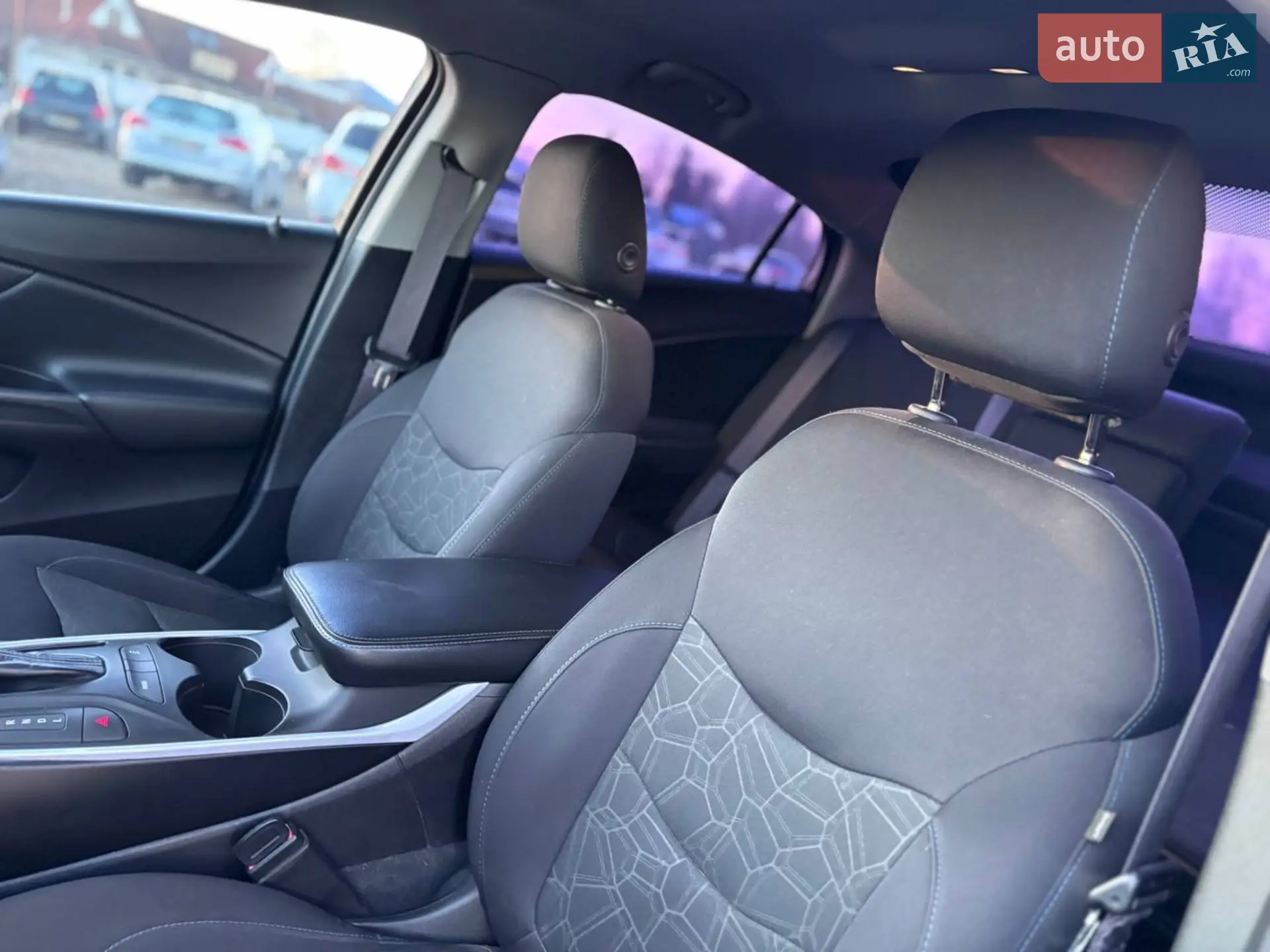 2017 Chevrolet Volt - мініатюра 16