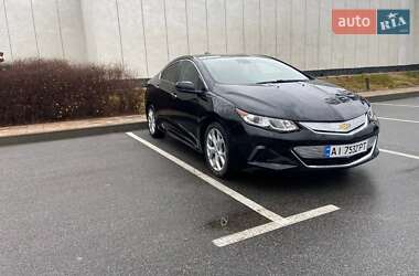 Хэтчбек Chevrolet Volt 2017 в Киеве