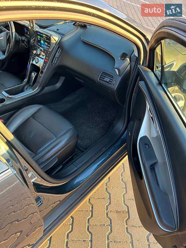 Хетчбек Chevrolet Volt 2013 в Києві