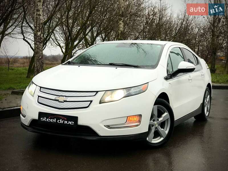 Хэтчбек Chevrolet Volt 2014 в Николаеве