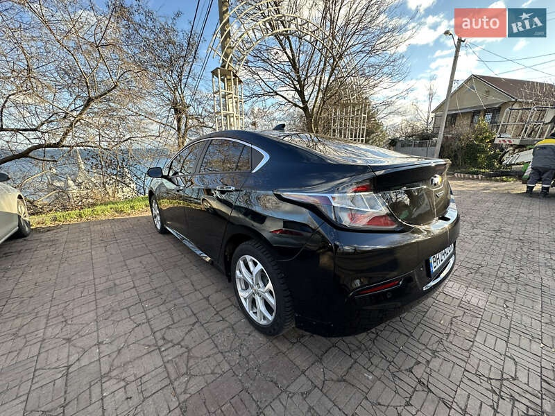 Хэтчбек Chevrolet Volt 2016 в Одессе