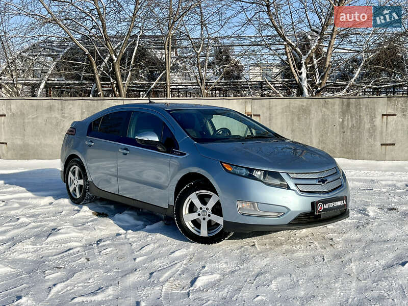 Хэтчбек Chevrolet Volt 2014 в Киеве фото Хэтчбек Chevrolet Volt 2014 в Киеве