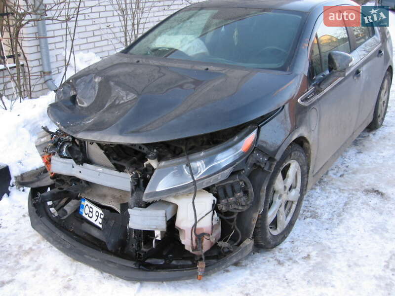 Хэтчбек Chevrolet Volt 2014 в Киеве фото Хэтчбек Chevrolet Volt 2014 в Киеве