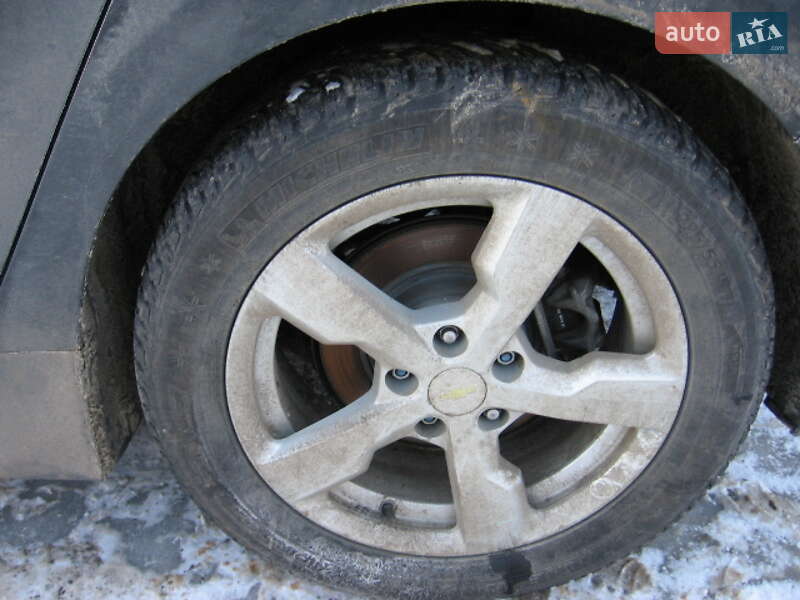 Хэтчбек Chevrolet Volt 2014 в Киеве фото 17 Хэтчбек Chevrolet Volt 2014 в Киеве