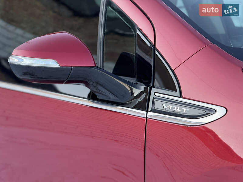 Хэтчбек Chevrolet Volt 2012 в Киеве фото 6 Хэтчбек Chevrolet Volt 2012 в Киеве