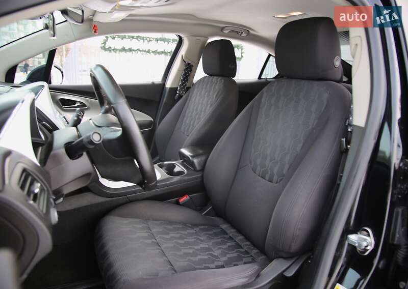 Хетчбек Chevrolet Volt 2013 в Харкові
