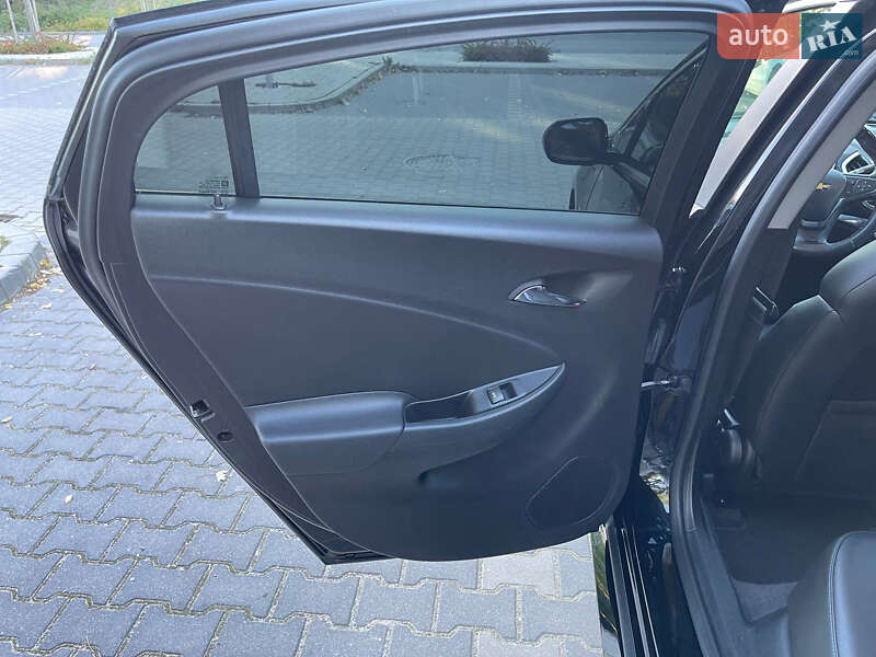 Хетчбек Chevrolet Volt 2017 в Луцьку