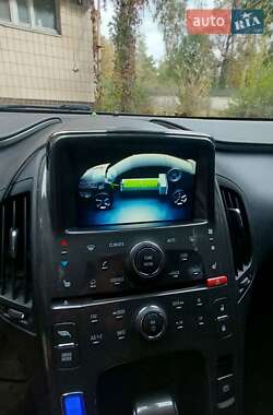 Хэтчбек Chevrolet Volt 2011 в Киеве