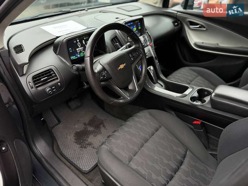 Хетчбек Chevrolet Volt 2014 в Кривому Розі