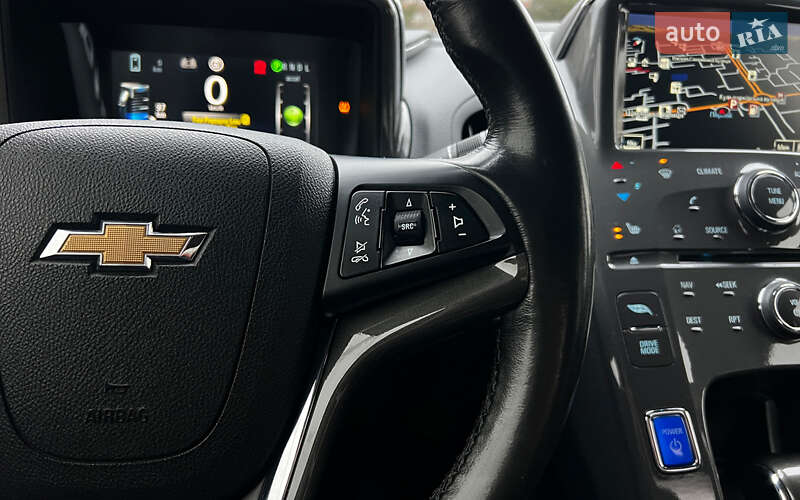 Хэтчбек Chevrolet Volt 2015 в Львове