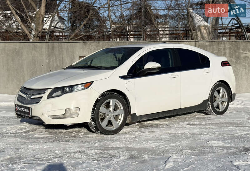 Хетчбек Chevrolet Volt 2013 в Києві