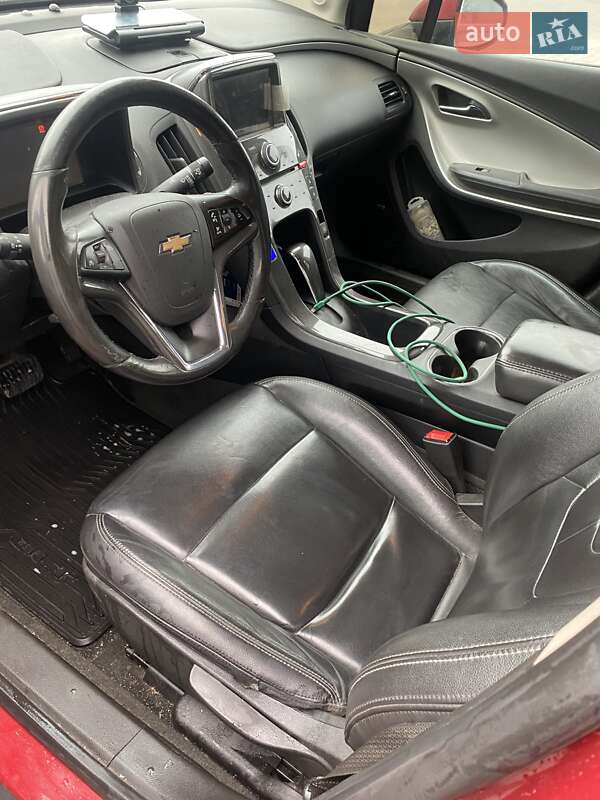 Хэтчбек Chevrolet Volt 2014 в Виннице