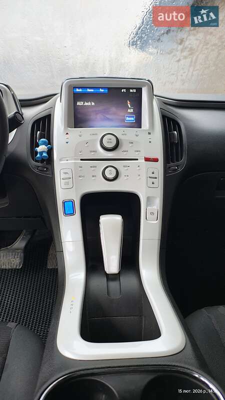 Хетчбек Chevrolet Volt 2011 в Дніпрі