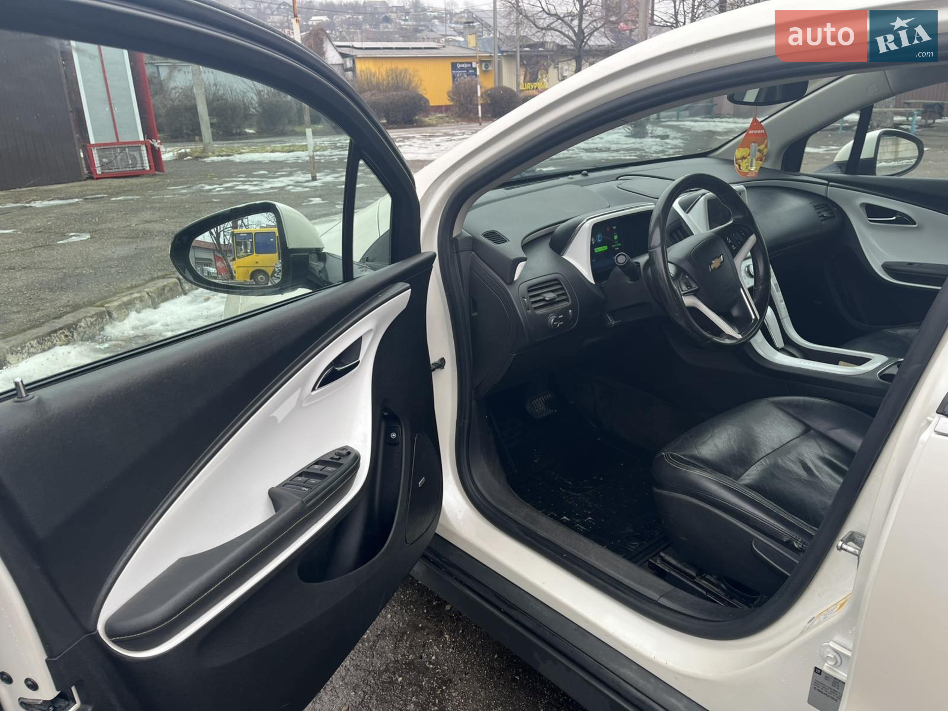 2011 Chevrolet Volt - мініатюра 12