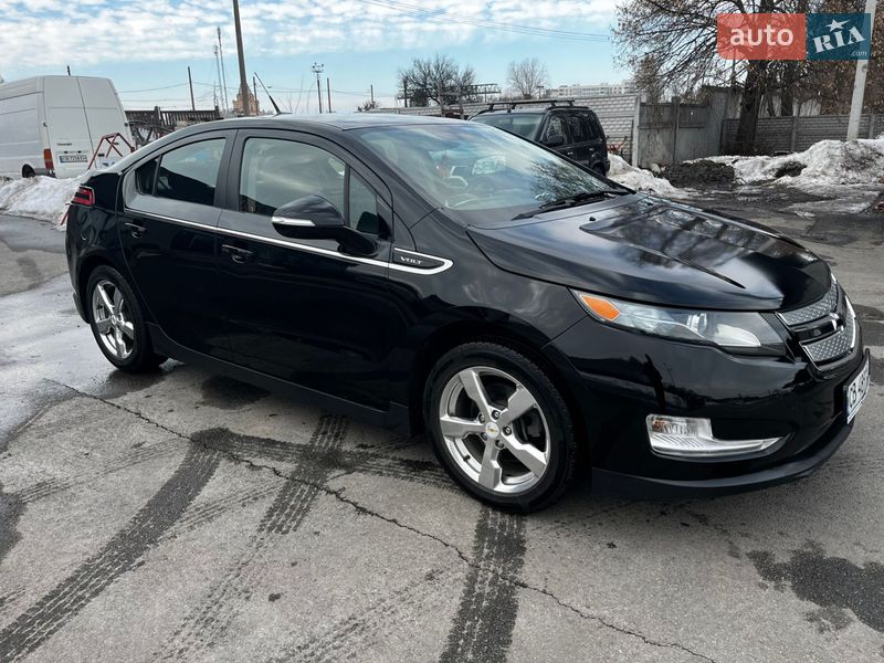 Хетчбек Chevrolet Volt 2011 в Чернігові