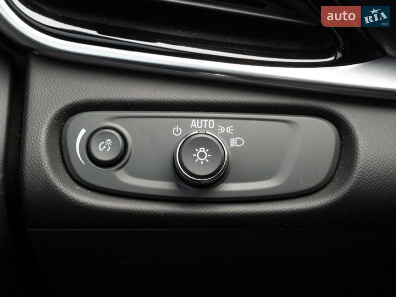 Хэтчбек Chevrolet Volt 2017 в Одессе