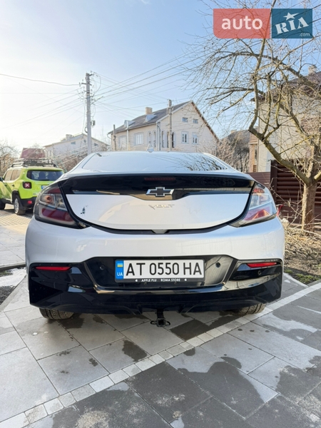 Хэтчбек Chevrolet Volt 2016 в Ивано-Франковске