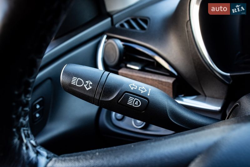 Хэтчбек Chevrolet Volt 2017 в Львове