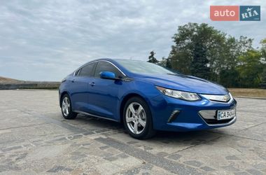 Хэтчбек Chevrolet Volt 2016 в Киеве