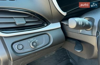 Хэтчбек Chevrolet Volt 2015 в Киеве