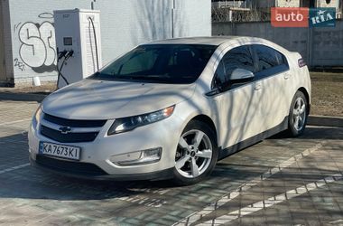 Хэтчбек Chevrolet Volt 2014 в Киеве