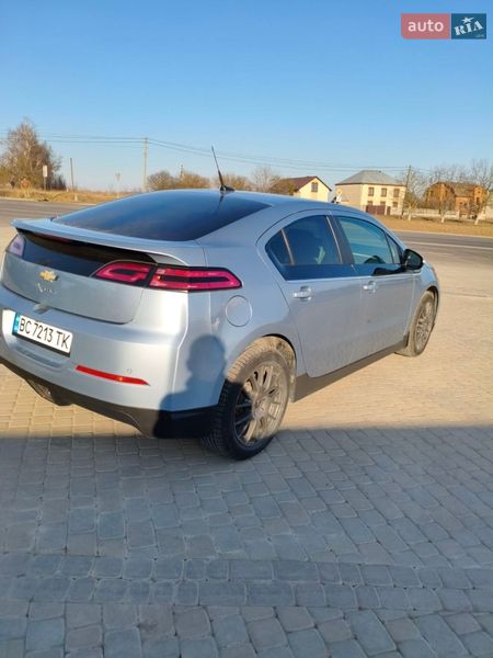 Хэтчбек Chevrolet Volt 2012 в Львове