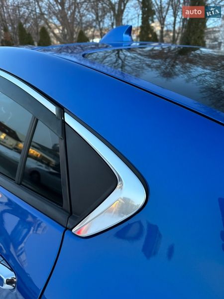 Хэтчбек Chevrolet Volt 2017 в Киеве