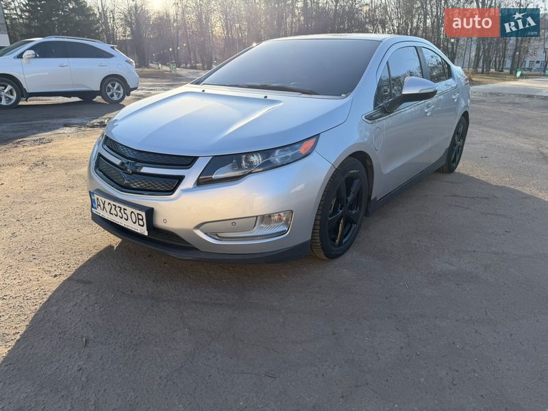 Хэтчбек Chevrolet Volt 2011 в Харькове