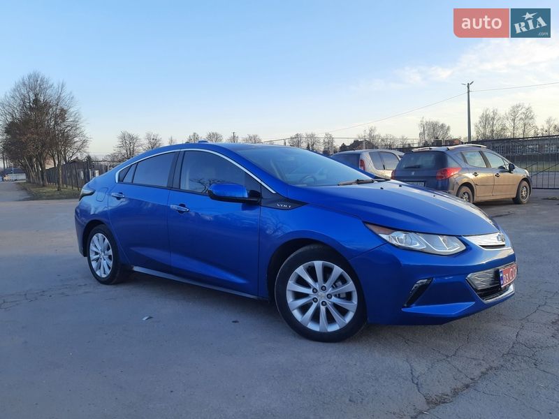 Хэтчбек Chevrolet Volt 2018 в Житомире