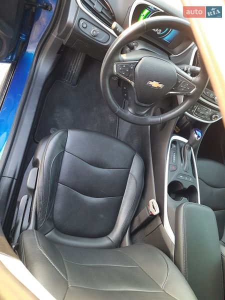 Хэтчбек Chevrolet Volt 2018 в Житомире