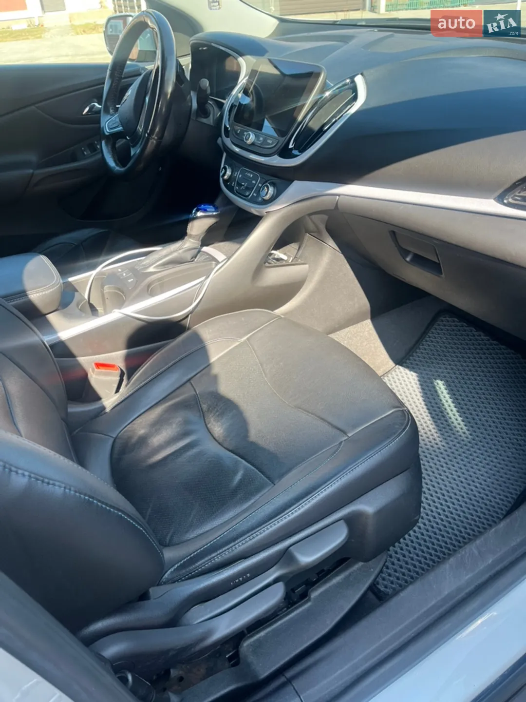2017 Chevrolet Volt - мініатюра 23
