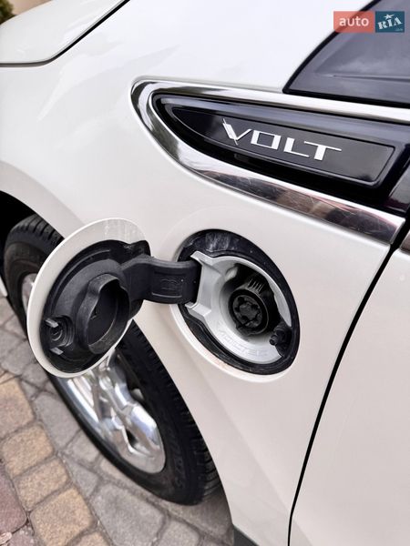 Хэтчбек Chevrolet Volt 2013 в Коломые фото 7 Хэтчбек Chevrolet Volt 2013 в Коломые